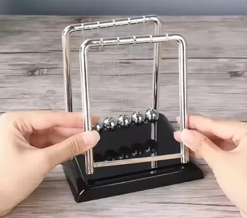 Péndulo Newton Científico Decorativo Antiestrés Plateado — fotografía 2 de 8
